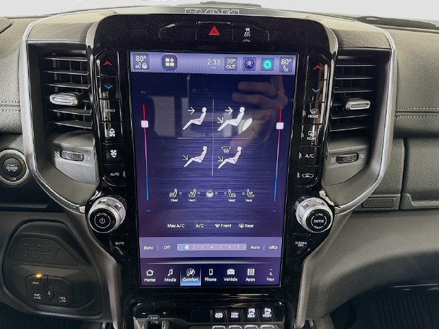 New 2025 Bright White Clear-Coat Exterior Paint RAM Laramie image 16