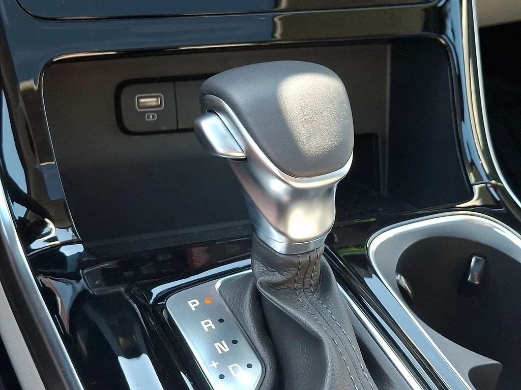 Used 2024 Red Kia SX Prestige image 12