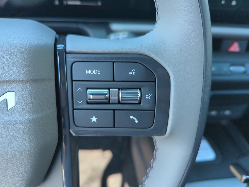 New 2027 Aurora Black Pearl Kia EX image 23