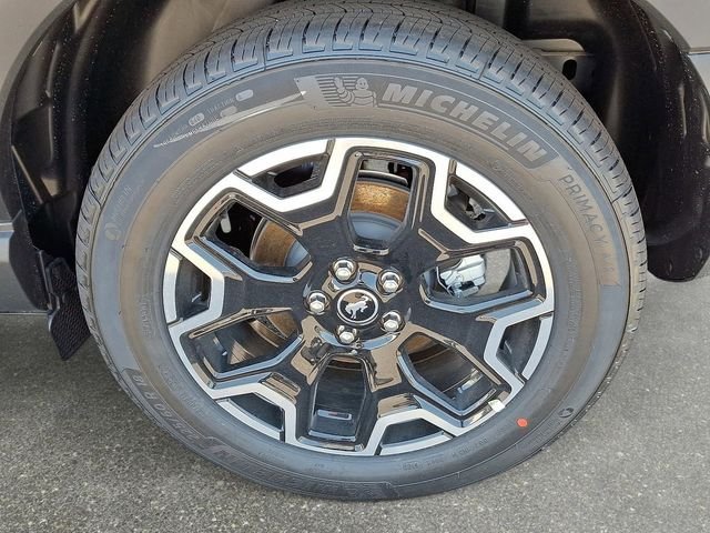 Used 2026 Black Ford Outer Banks image 6