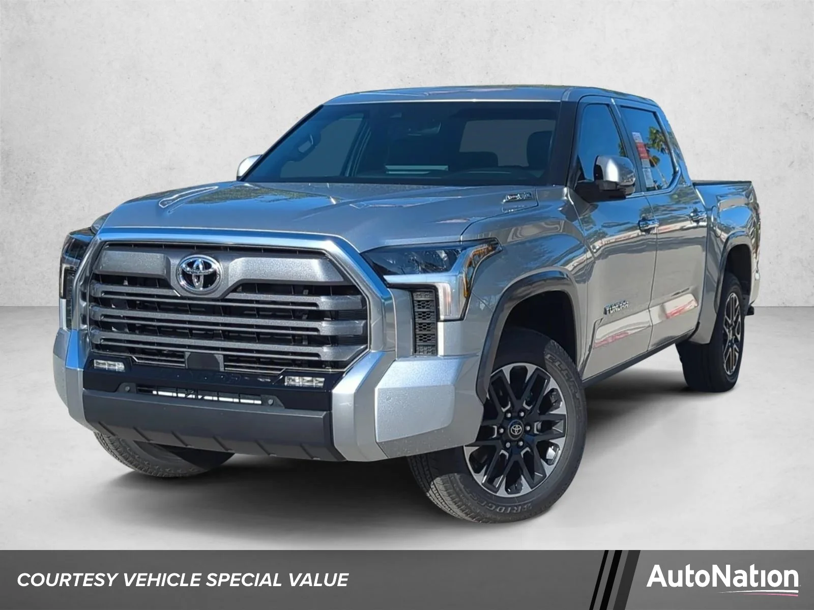 Pre-Owned 2025 Toyota Tundra 4WD Limited Hybrid Crew Cab Pickup in