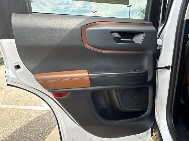Used 2022 White Ford Outer Banks image 26