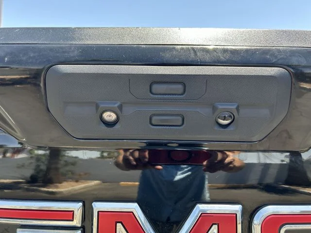 Used 2020 Gray GMC SLT image 28
