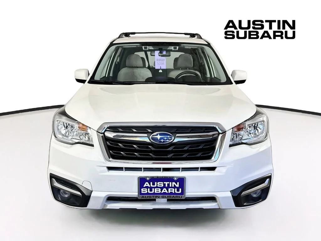 Used 2018 White Subaru 2.5i Premium image 2