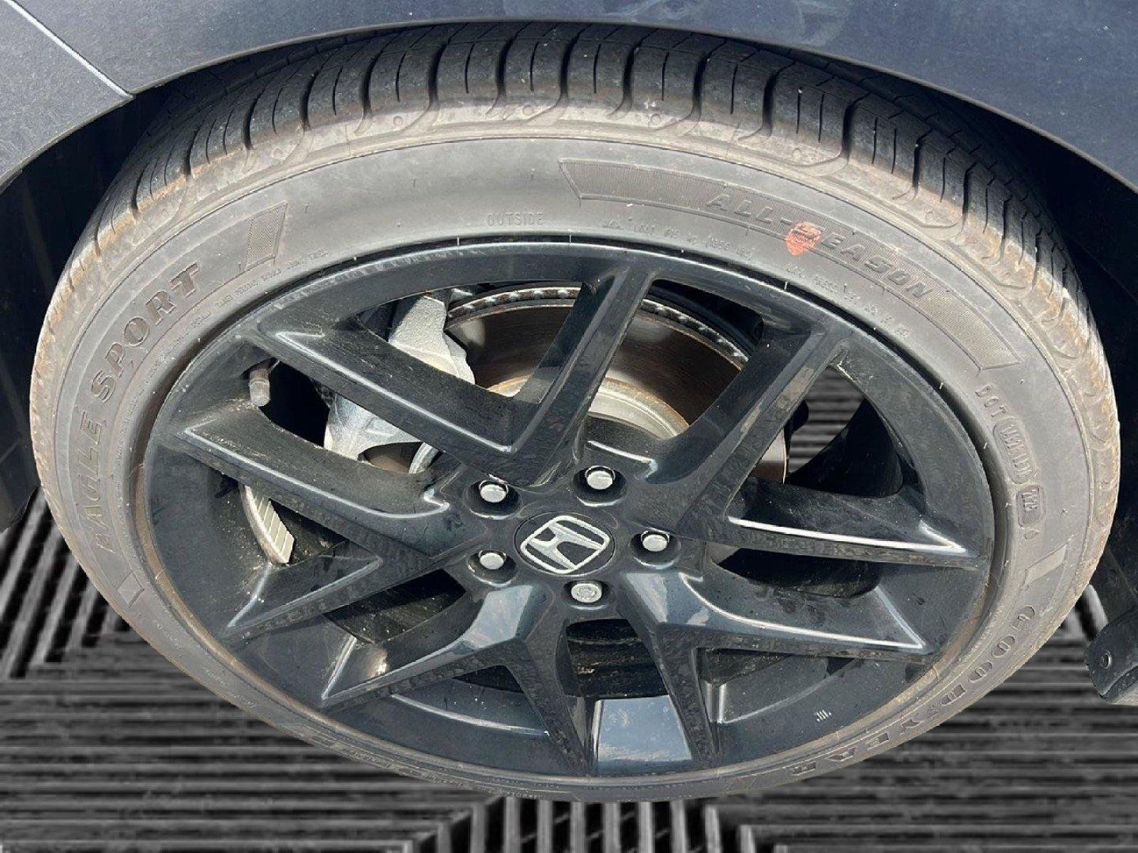 Used 2026 Meteorite Gray Metallic Honda Sport image 7
