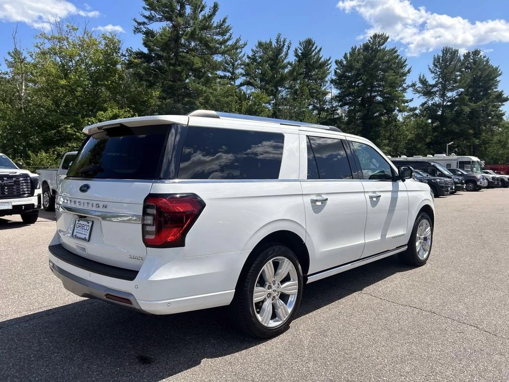 Used 2024 White Metallic Ford Platinum image 3