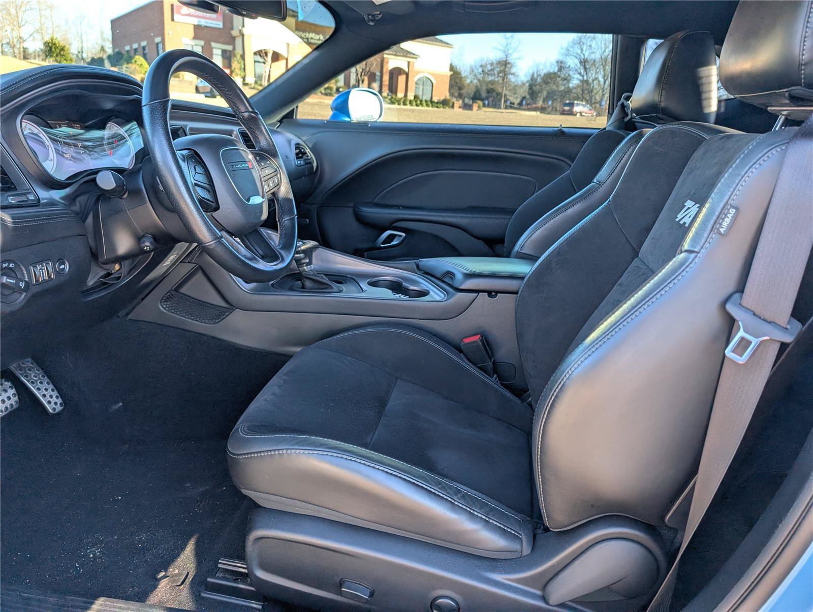 2023 Dodge Challenger R/T - Photo 15