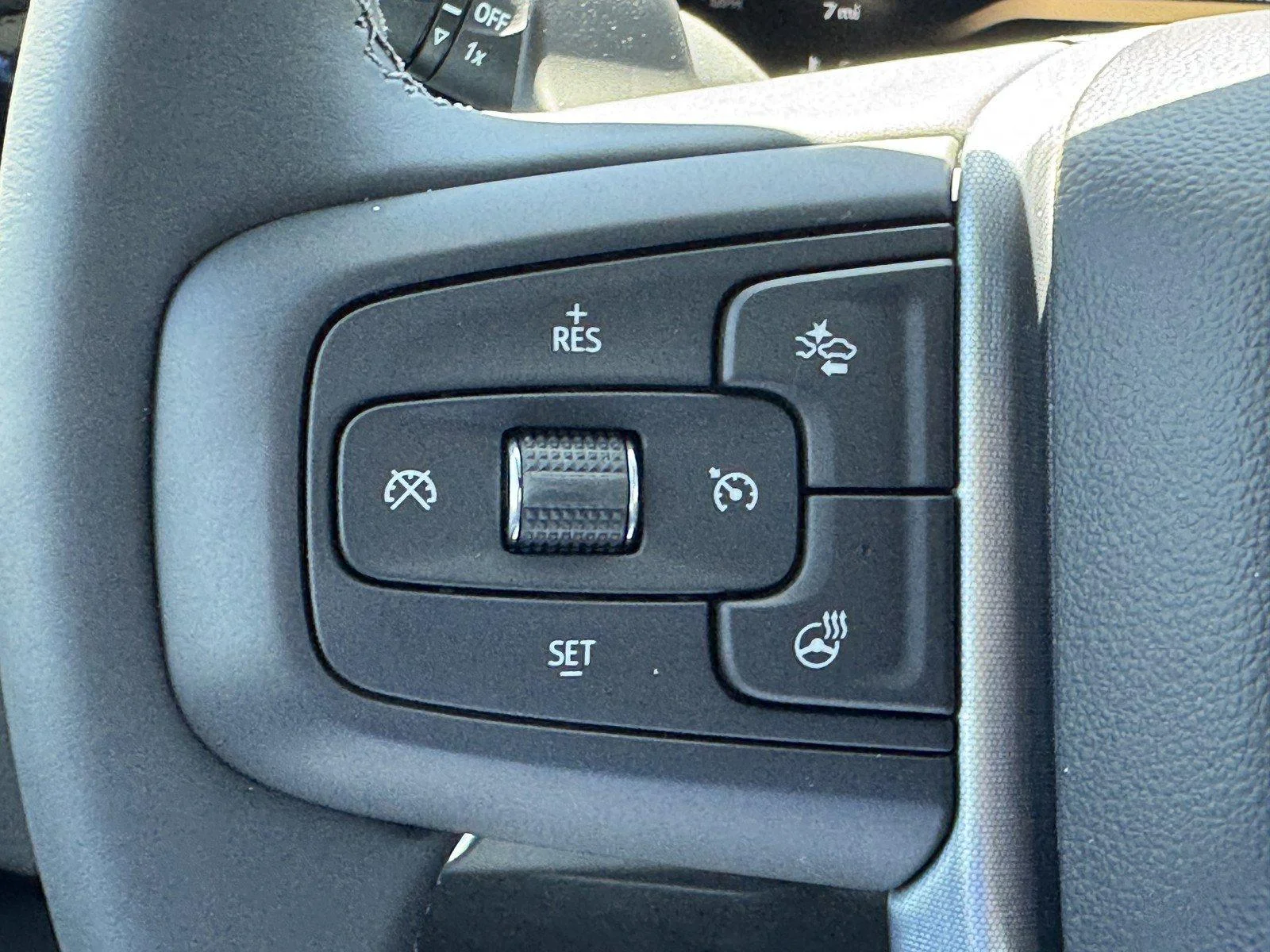 New 2026 Summit White GMC Elevation image 20