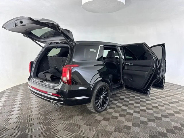 Used 2024 Black Hyundai Calligraphy Night Edition image 15