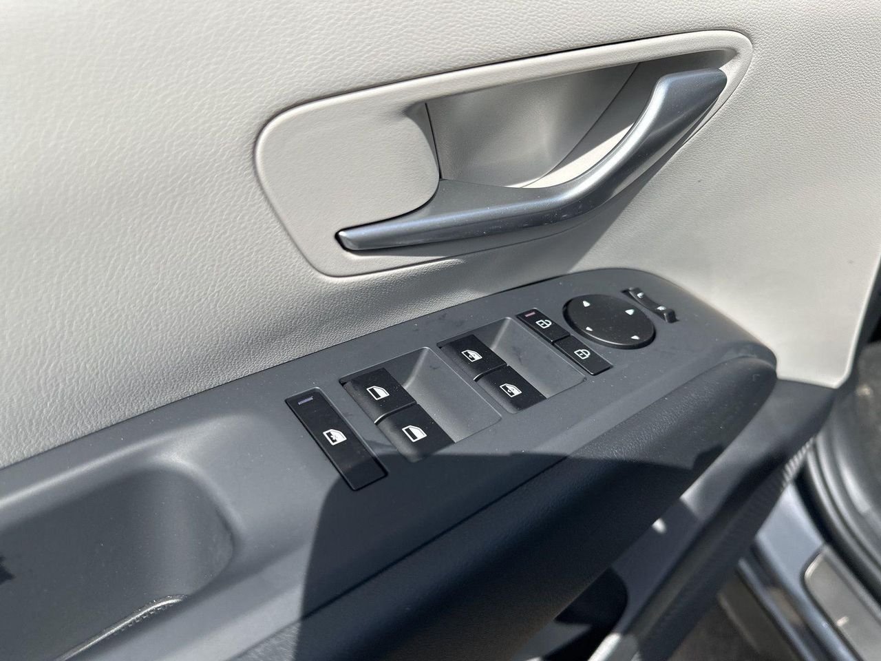 New 2026 Gray Hyundai SEL AWD image 84