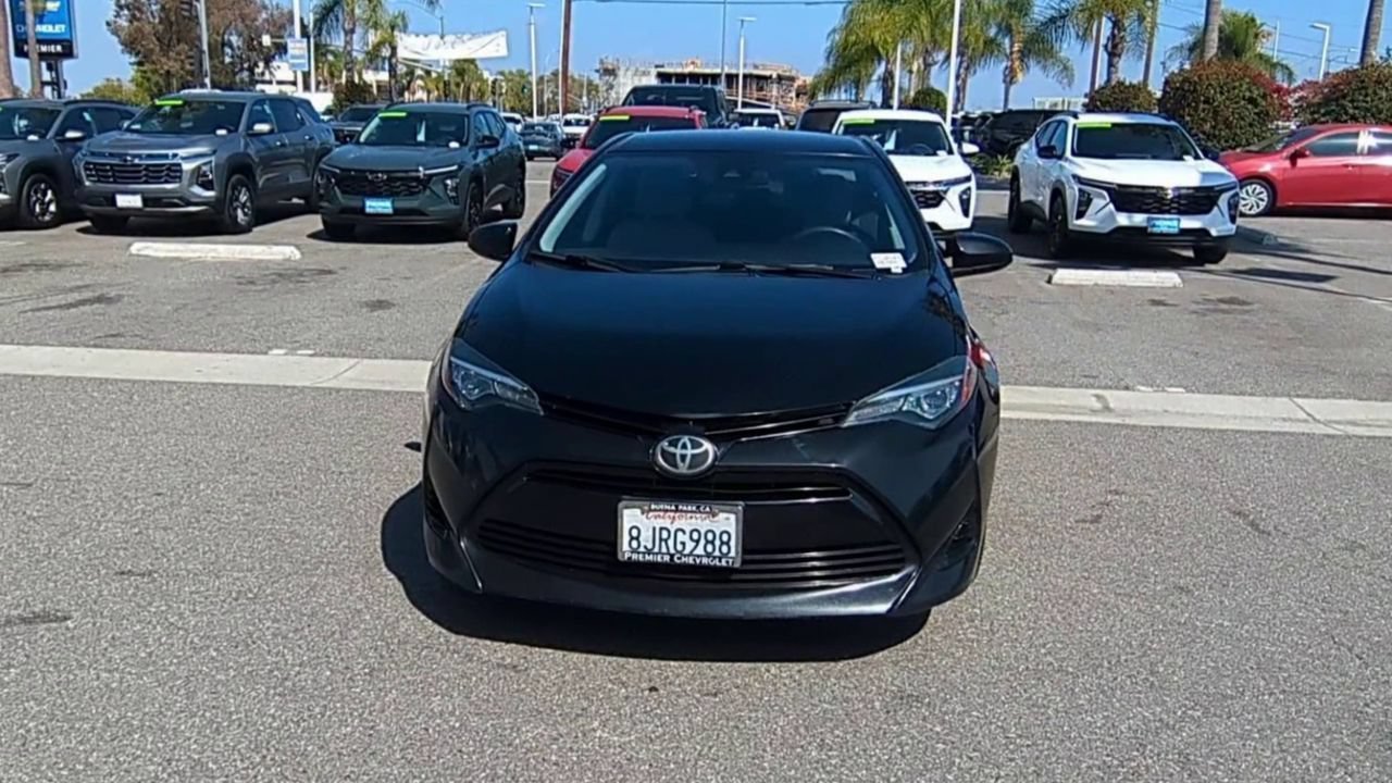 Used 2018 Black Toyota L image 3