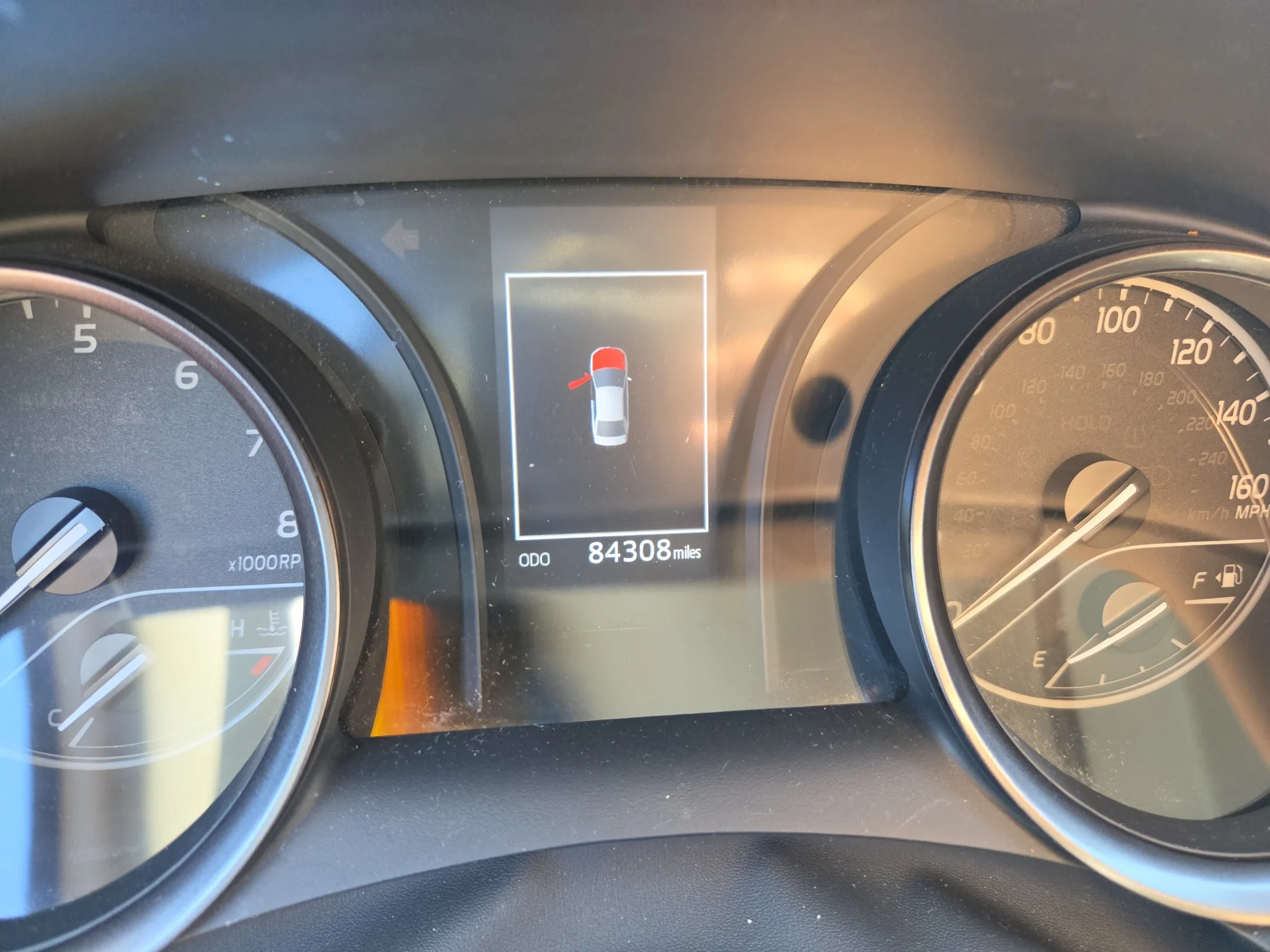 Used 2021 Galactic Aqua Toyota SE image 3
