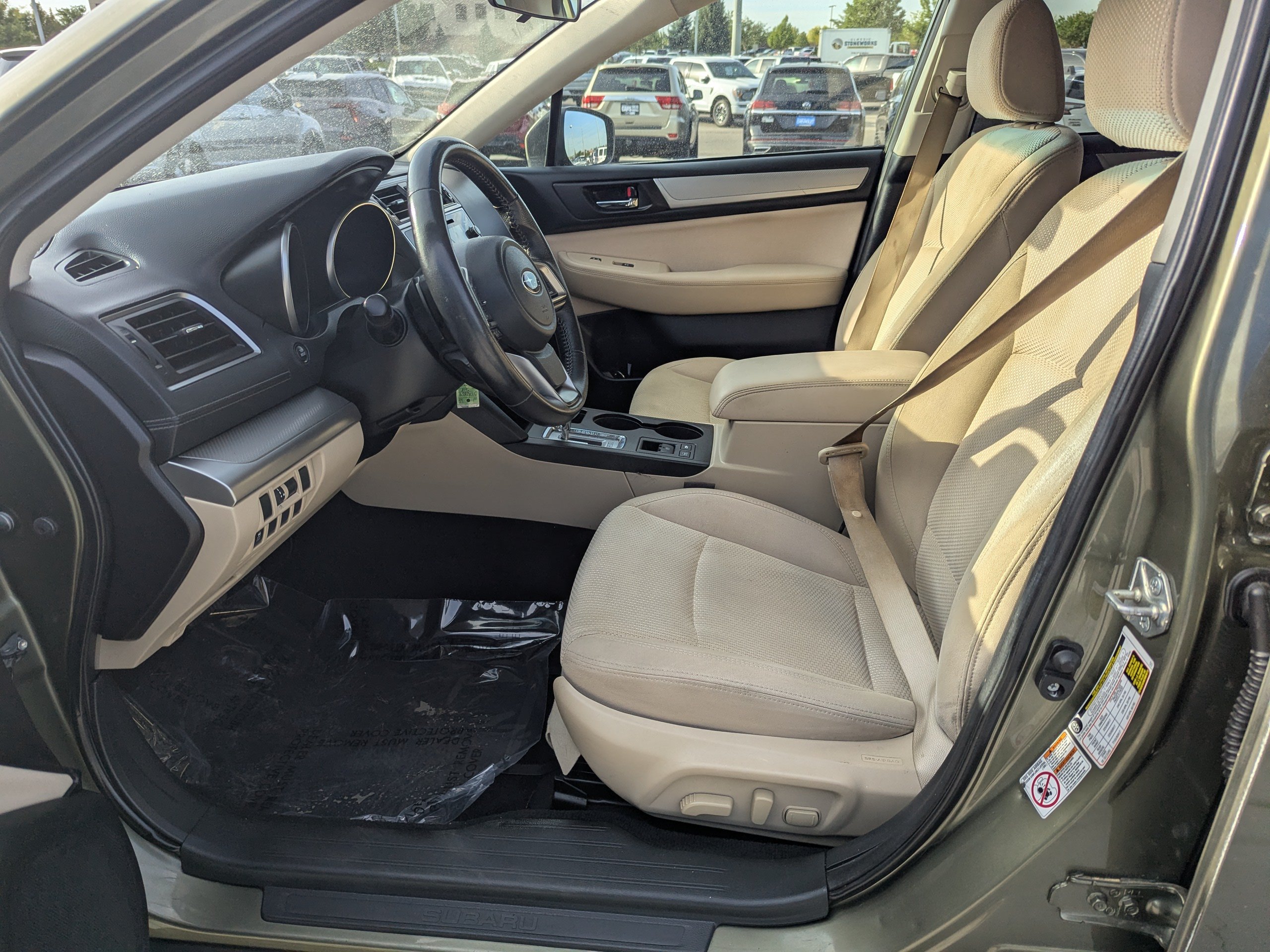 2018 Subaru Outback Premium - Photo 12