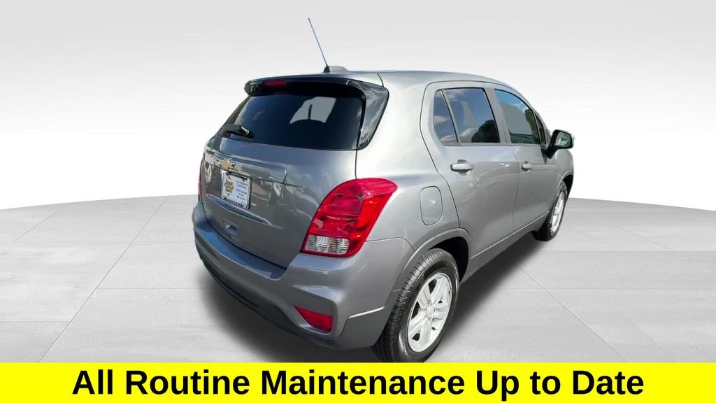 Used 2020 Gray Chevrolet LS image 5