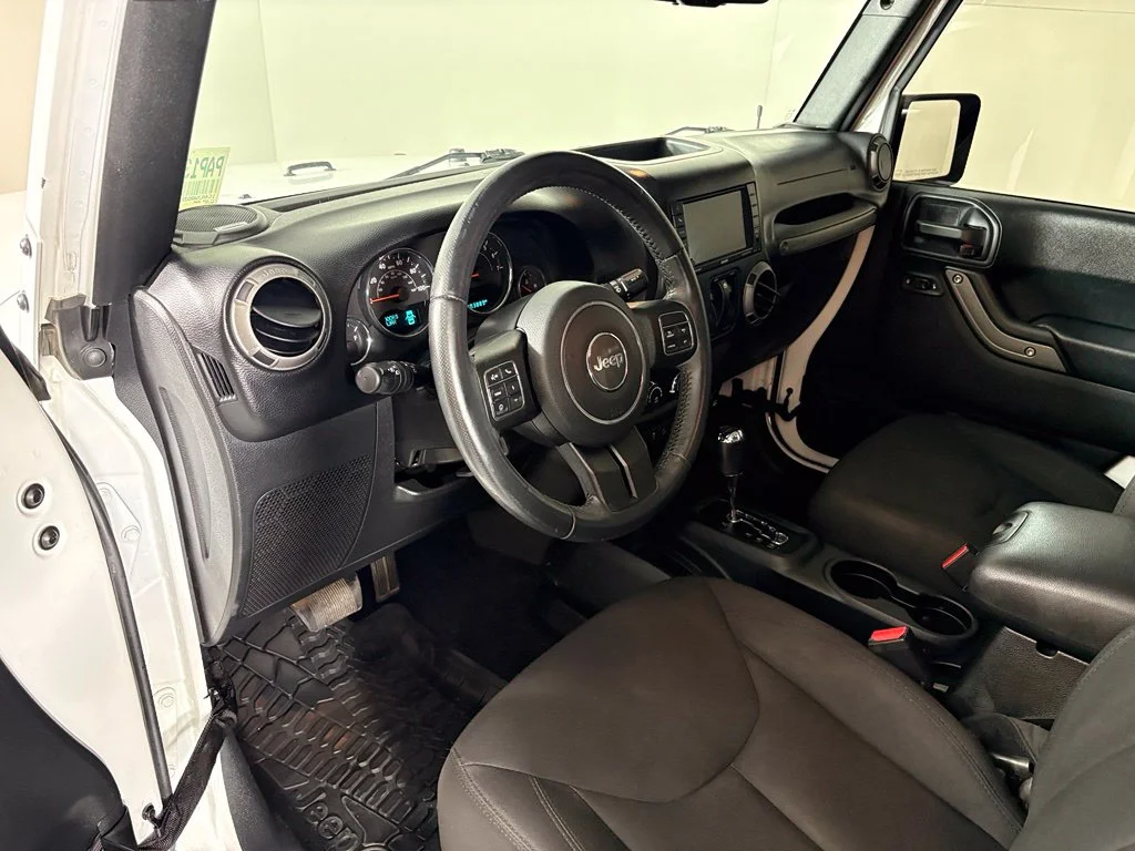 Used 2017 White Jeep Sport image 20