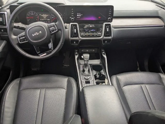 Used 2023 White Kia EX image 16