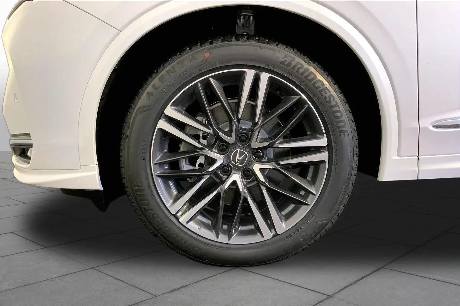 New 2026 Platinum White Pearl Acura With Advance Package image 18