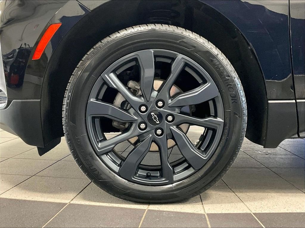 Used 2023 Black Chevrolet RS image 7