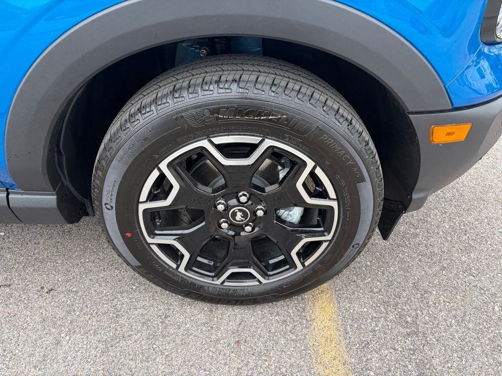 New 2026 Blue Ford Outer Banks image 40