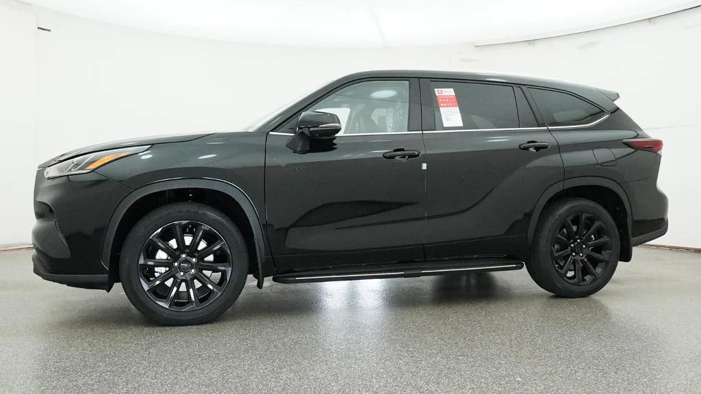New 2026 Midnight Black Metallic Toyota Limited image 4
