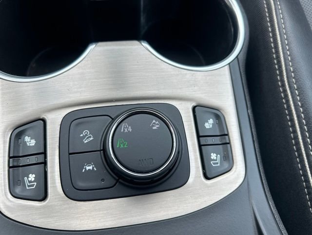 Used 2018 Black GMC Denali image 20