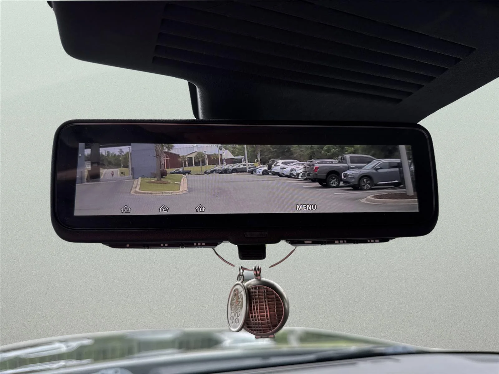 Used 2019 Super Black Nissan Platinum image 22