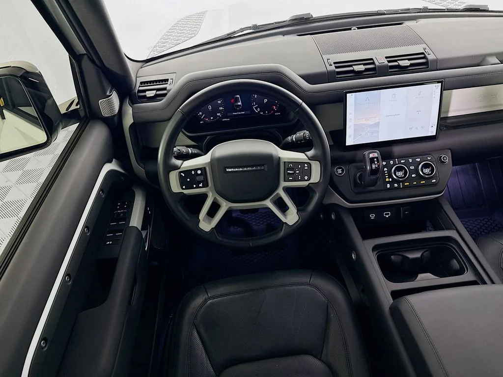 Certified Used 2024 Fuji White Land Rover S image 19