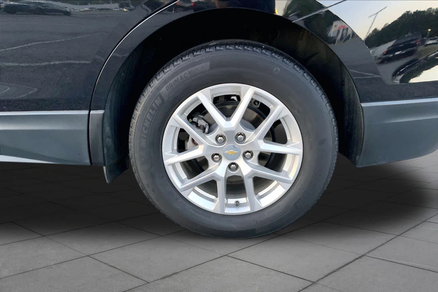 Used 2022 Mosaic Black Metallic Chevrolet LT image 10