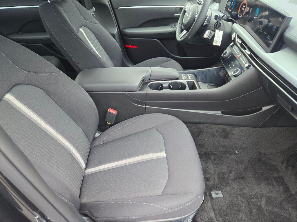 New 2026 Gray Hyundai SEL Sport image 7