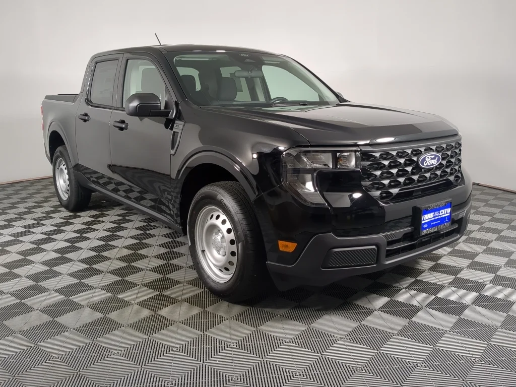 New 2026 Shadow Black Ford XL image 2