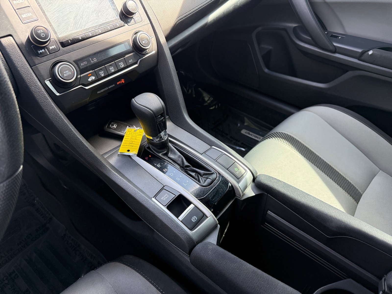 Used 2018 Polished Metal Metallic Honda LX-P image 13
