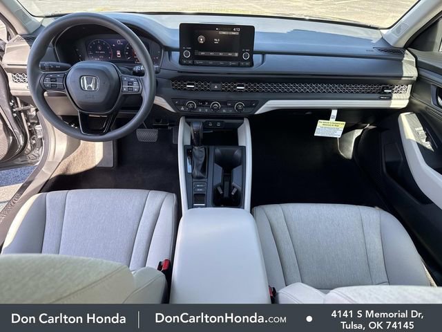 Certified Used 2025 Meteorite Gray Metallic Honda 1.5T SE image 40