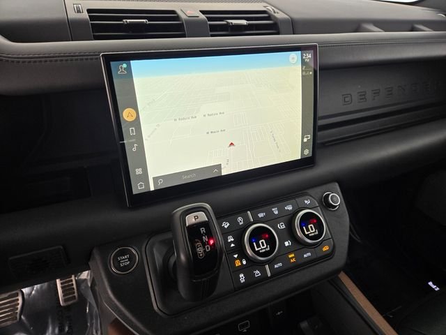 Used 2023  Land Rover X image 22