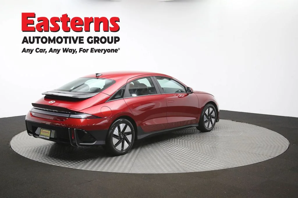 Used 2024 Red Hyundai SE image 42