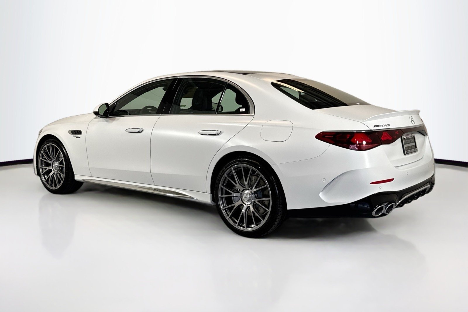 New 2026 MANUFAKTUR Moonlight White Magno Mercedes-Benz AMG® E 53 E 4MATIC+ Sedan image 7