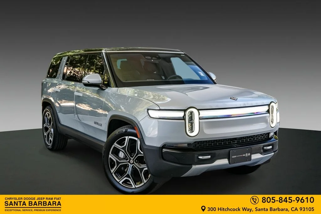 2025 Rivian R1S Adventure Dual Large's photo