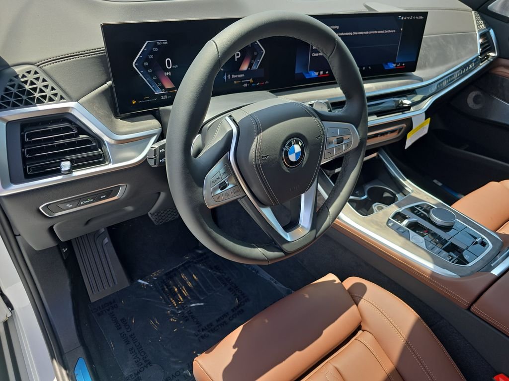New 2027 Mineral White Metallic BMW xDrive40i image 13