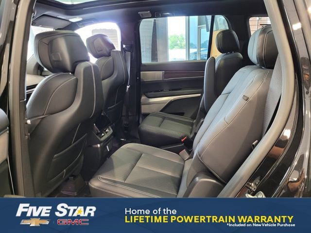 2026 Cadillac VISTIQ Luxury - Photo 6