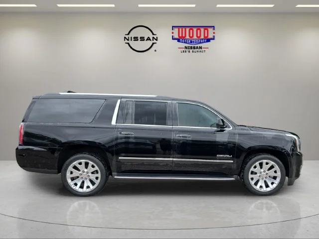 Used 2017 Onyx Black GMC Denali image 2