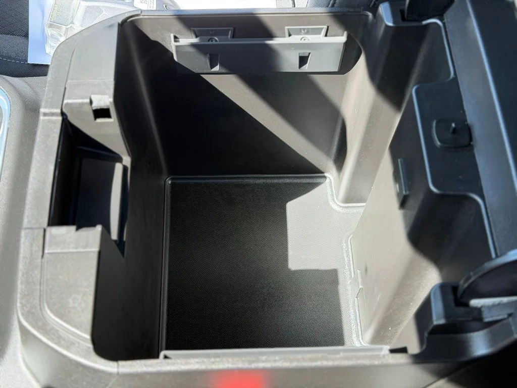 Used 2021 Gray GMC Elevation image 21