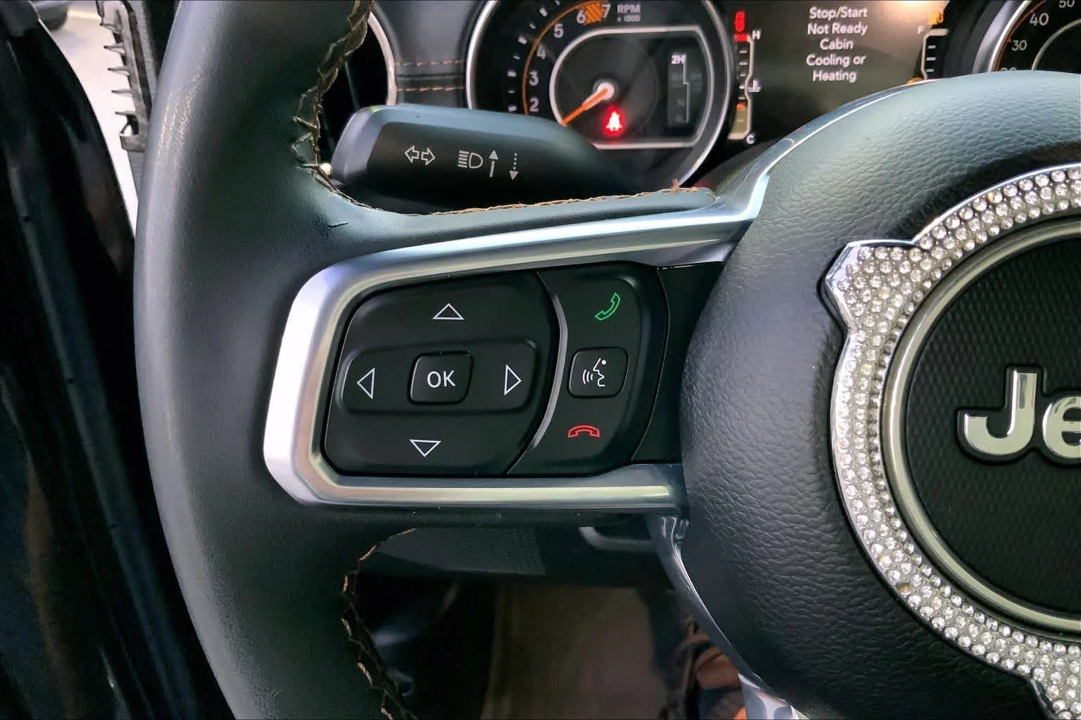Used 2023 Black Clearcoat Jeep High Altitude image 34