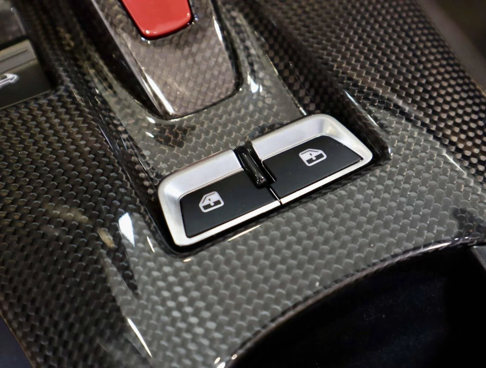 Certified Used 2023 Extra Sample Ferrari  image 28