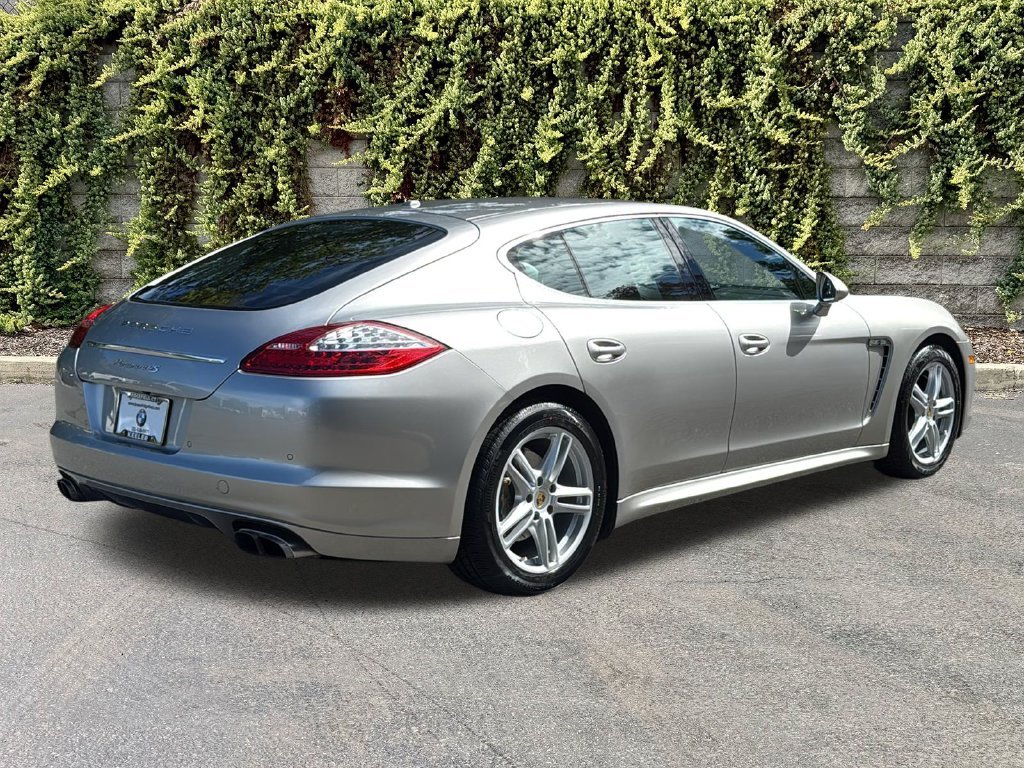 Used 2011 Silver Porsche  image 4