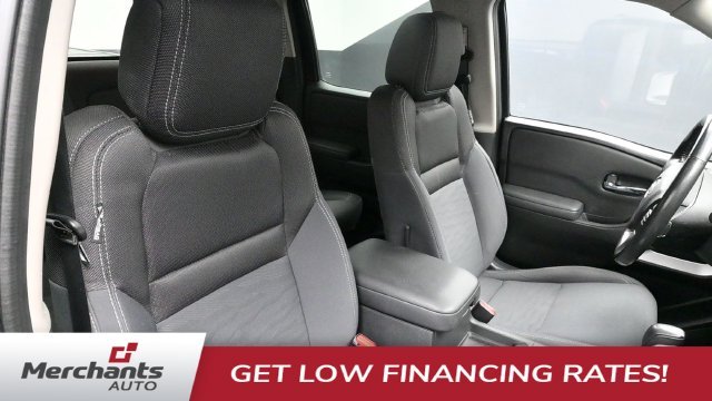 Used 2022 Blue Nissan SV image 12