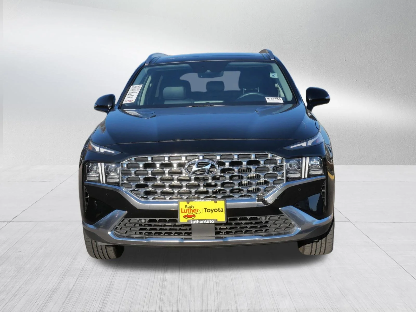 Used 2023 Hyundai Santa Fe Limited HEV with VIN 5NMS5DA1XPH002793 for sale in Golden Valley, Minnesota