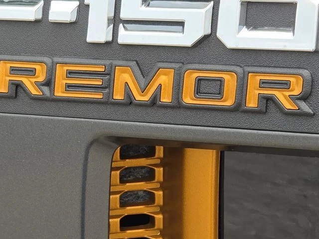 New 2026 Antimatter Blue Metallic Ford Tremor® image 9