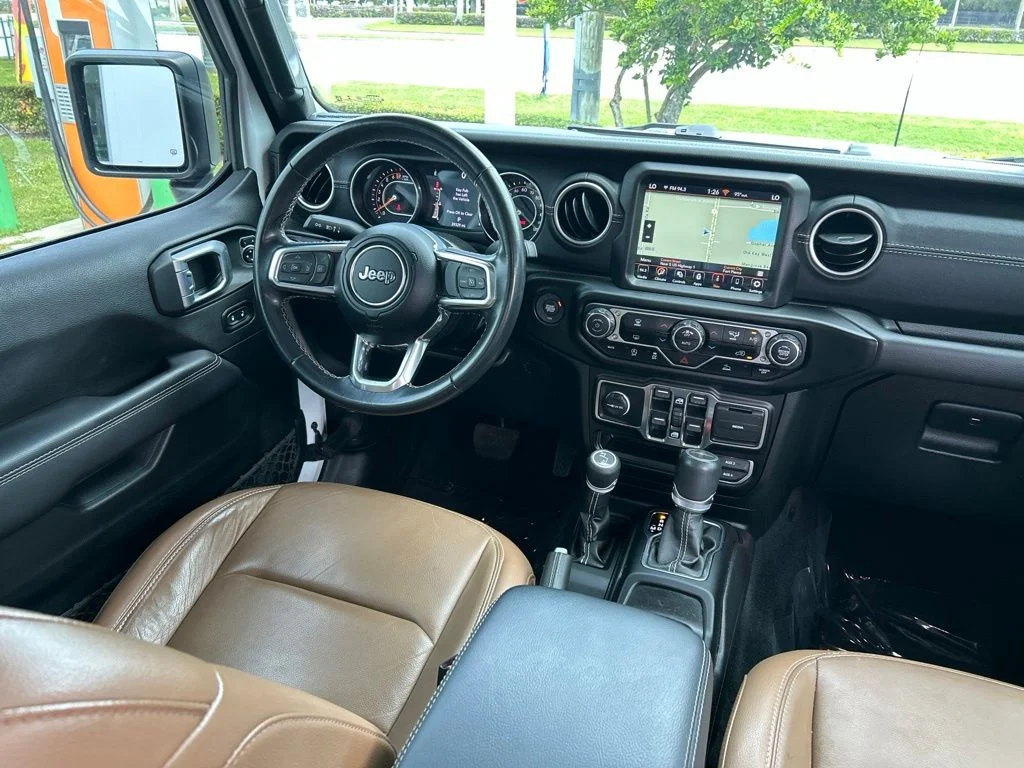Used 2022 Bright White Clearcoat Jeep Overland image 9