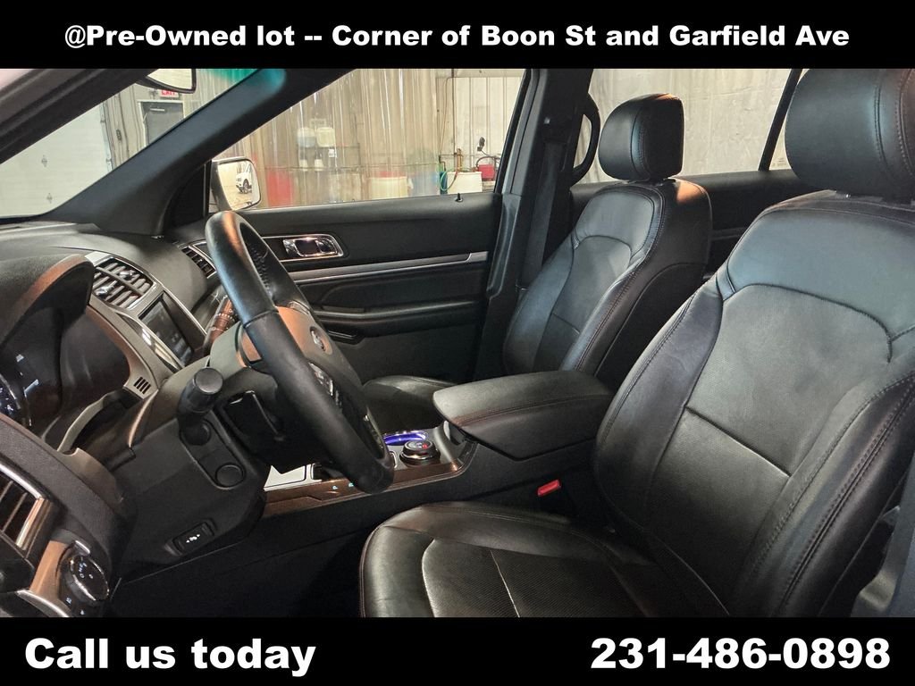 Used 2016 White Ford Sport image 14