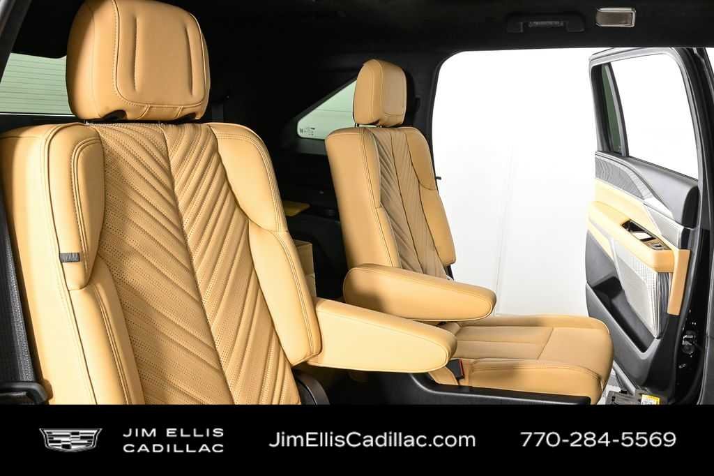 2025 Cadillac Escalade IQ Luxury 2 - Photo 24