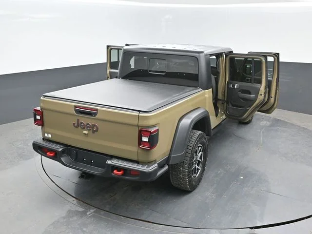 Certified Used 2025 41 Jeep Rubicon image 25
